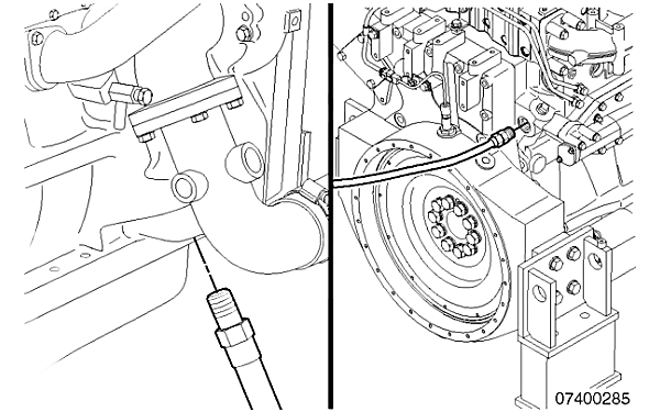 柴油機(jī)機(jī)油端口軟管安裝.png